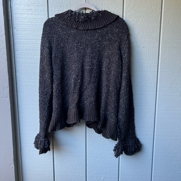 Zafira Eyelash Fringe Cardigan - Picture 2 of 8